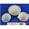 Image 2 : Pyrex Mixing Bowls (3) : Spring Blossom 403, Old Orchard 423 & Blue 401 (SEE PICS!)