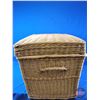 Image 3 : Wicker Trunk (21"H x 33"W x 21"D) (SEE PICS!)