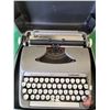 Image 3 : Smith-Corona Sterling Typewriter in Case (Case Measures : 5-1/2"H x 14-3/4"W x 14"D) (SEE PICS!)  (L