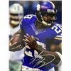 Image 1 : Minnesota Vikings Adrian Peterson signed photo