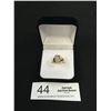 Image 1 : 3.4gr 10KT Gold Ring w/ Small Stones Size 6.5
