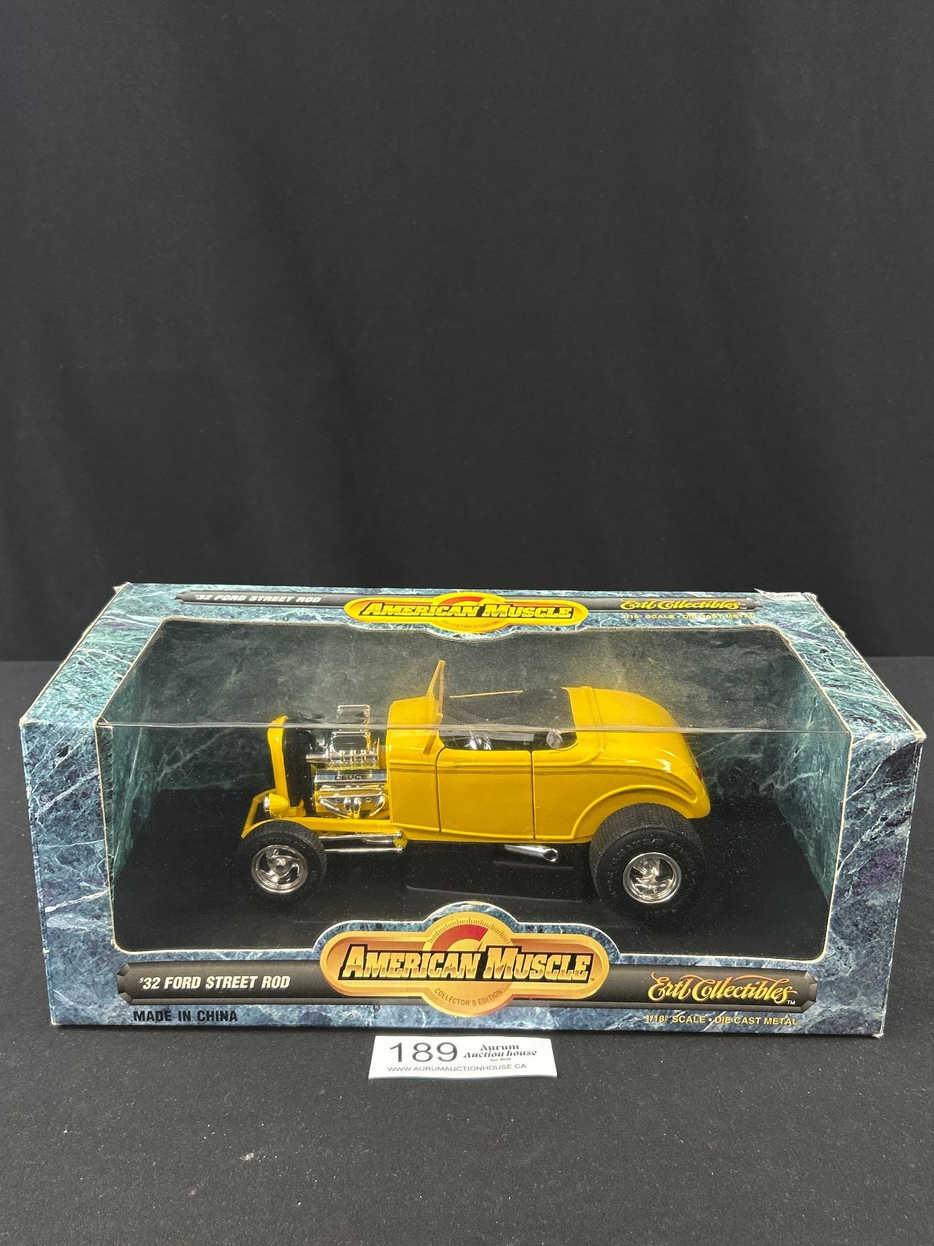 American Muscle 32 Ford Street Rod 1/18th Scale Diecast Car in Original Box