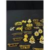 Image 5 : Lot of Vintage Canadian Collars and Cap Badges