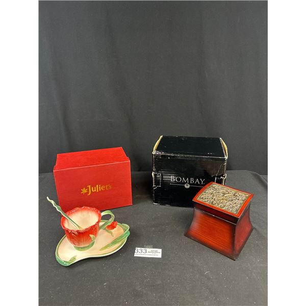 Jullietes Teacup and Saucer w/ Bombay Jewelry Box