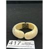 Image 3 : Vitage Hinged Celluloid or Lucite w/ Rhinestontes Inlaid Bangle
