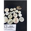 Image 3 : 19 Antqiue Mother of Pearl Buttons (Some Outie Large)