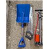 Image 2 : Snow Shovel, Saw, Caulk Gun, and Pump (Tool Lot)