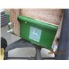 Image 5 : Vintage John Deer Wag on with Rubber Tires
