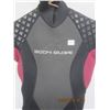 Image 2 : Body Glove Woman's Wet Suit Size in Pictures