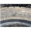 Image 6 : 205/50/16 tires