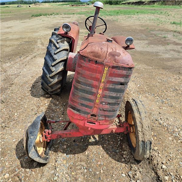 Massey harris model 44GS tractor- s/n- 1101