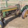 Image 2 : John deere model B tractor- s/n- 93042