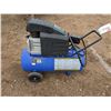 Image 4 : Campbell hausfed Air compresser- 2.5 hp 120volt 8 gallons 125 psi