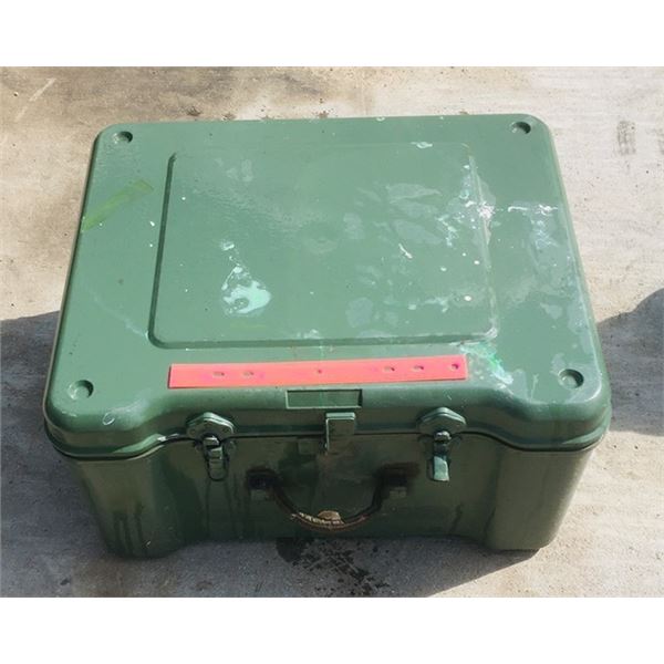 Canadian millitary barrack box