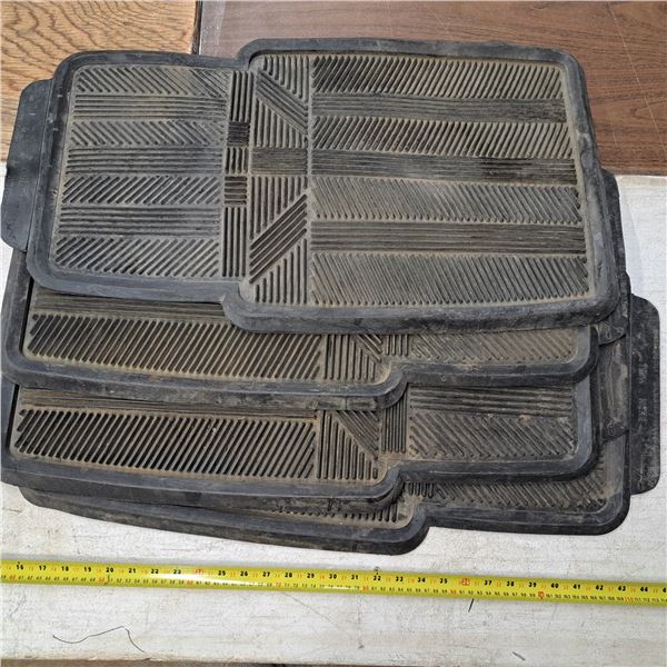 4 heavy duty floor mats