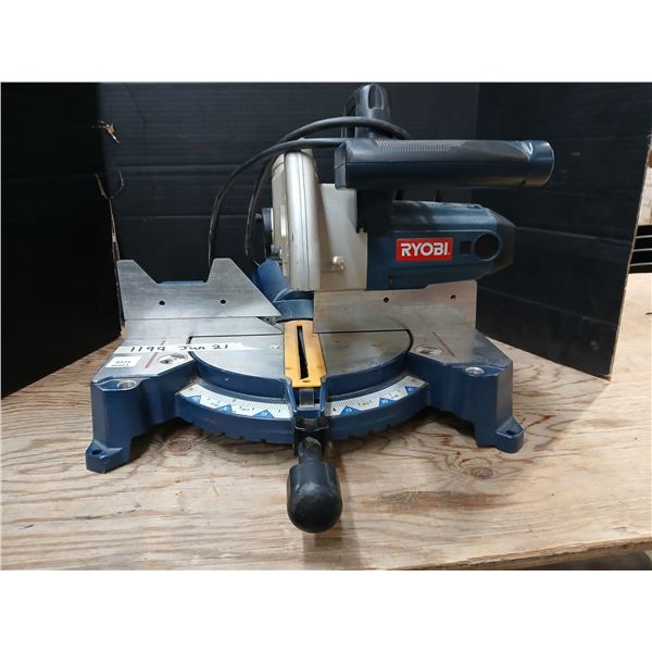 18" Long Table Saw, no Blade