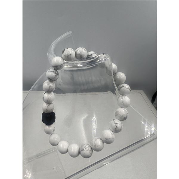 BRAND NEW 8 MM HOWLITE BRACELET ELASTIC