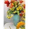 Image 2 : Faux Floral Arrangement