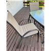 Image 2 : Outdoor Patio Table and Chairs