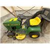 Image 2 : John Deere STX 38 Riding Mower