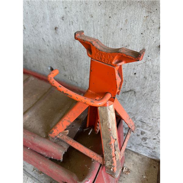 Vehicle Ramps and Jacks