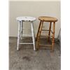 Image 1 : 2 Wood Stools