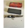 Image 2 : Knife and Sharpening Stone