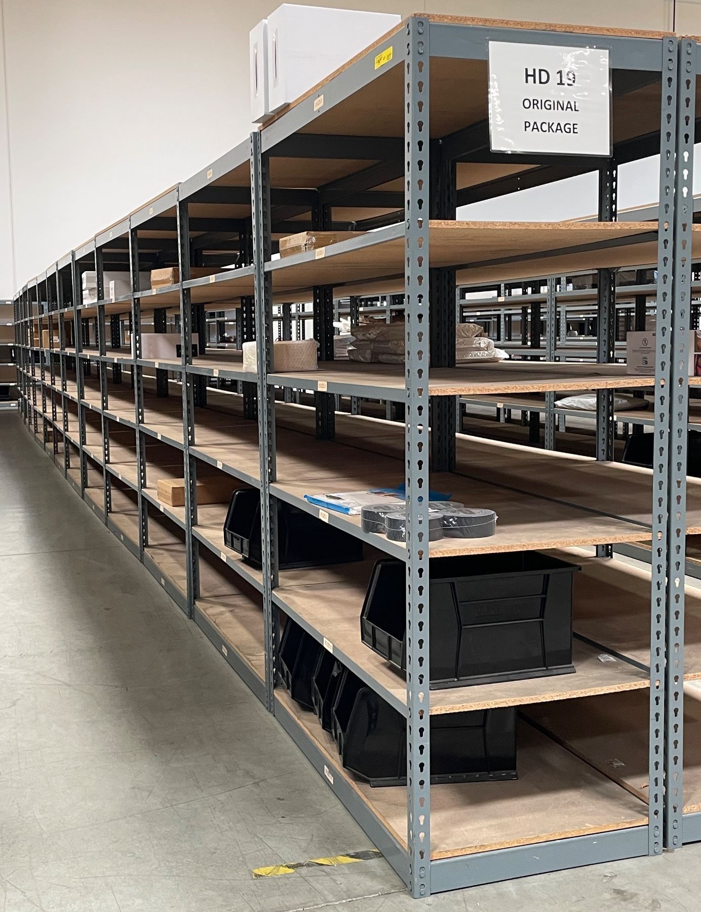 Metal Racking Boards Row - Adjustable Steel Racking w/ Particle Board Shelves - 24x48x72