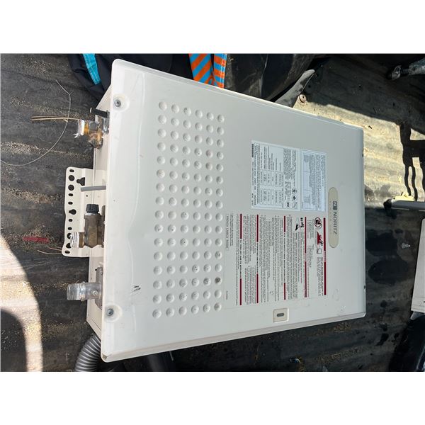 Noritz Tankless 250,000 BTU Natural Gas Water Heater N-0931M-DV -- Works Perfectly