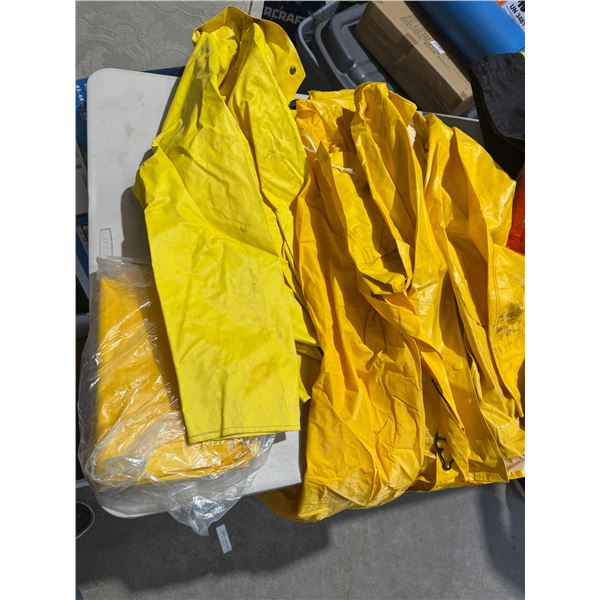 Rain gear extra large