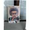 Image 1 : James Dean get KIST today sign