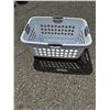 Image 1 : Laundry basket
