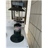 Image 1 : Propane lantern
