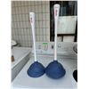 Image 1 : Plungers