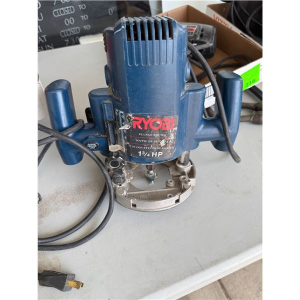 Ryobi plunge route