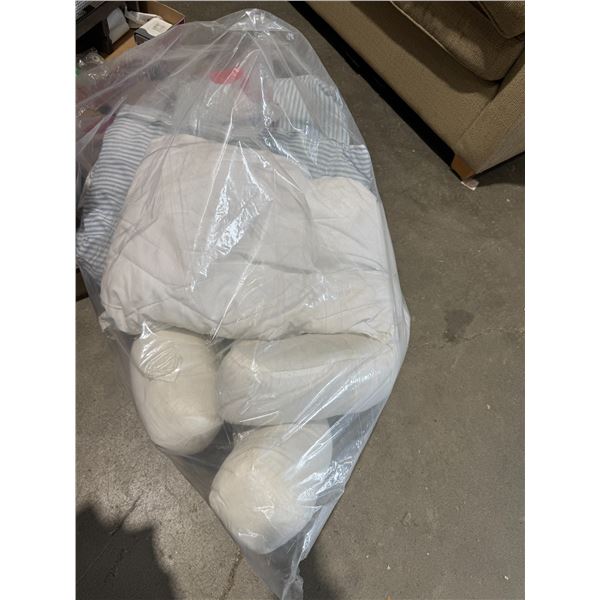 Assorted pillows