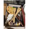 Image 1 : Kitchen utensils