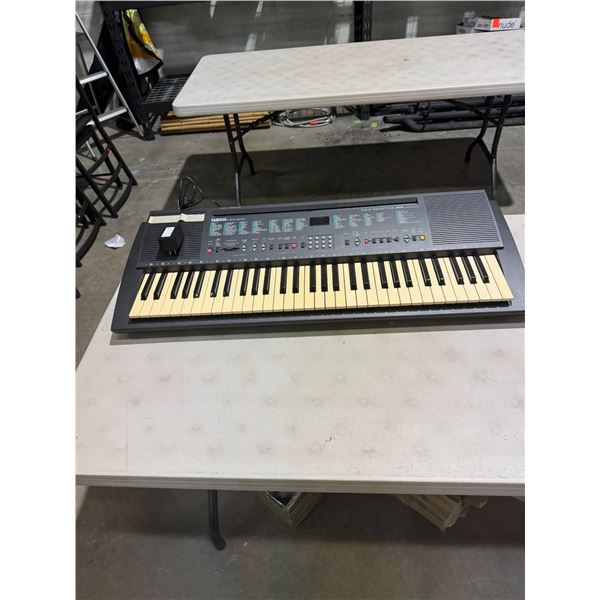 Yamaha keyboard PSR – 200