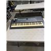 Image 1 : Yamaha keyboard PSR – 200