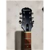 Image 2 : Electric guitar