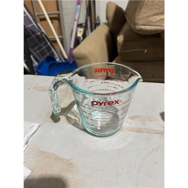 Pyrex measuring cup