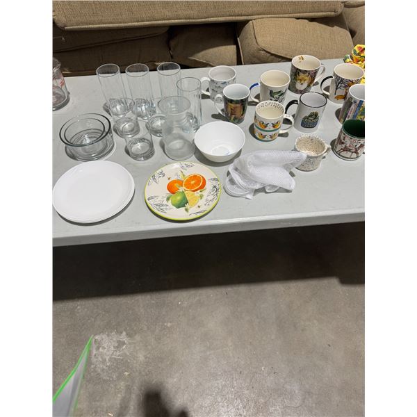 Miscellaneous kitchen