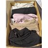 Image 1 : Tops size large