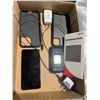 Image 1 : Phones, chargers cases