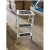 Image 1 : Small folding ladder