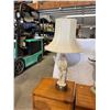 Image 1 : Asian female lamp