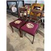 Image 1 : 2 Petti point chairs