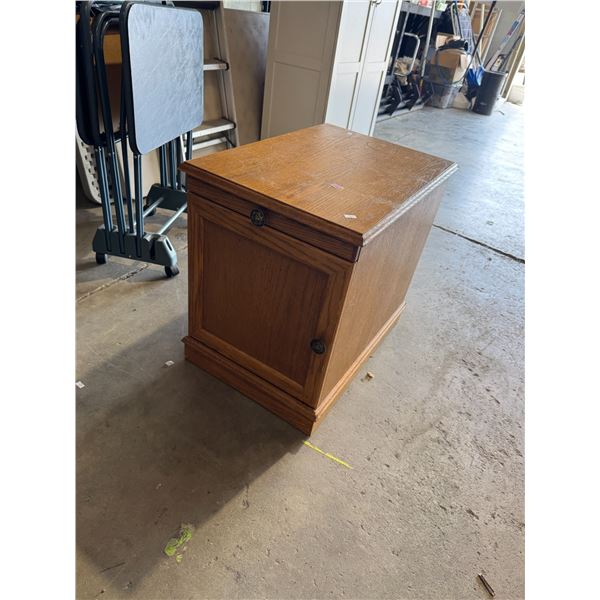 Side table with pullout double sided