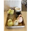Image 1 : Planters and vases