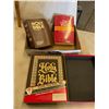 Image 1 : Bibles